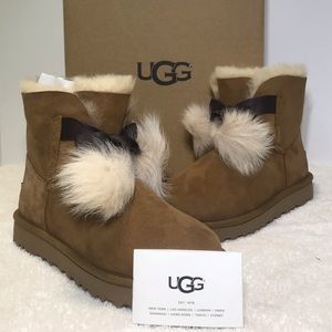 ugg pompon ugg pompon